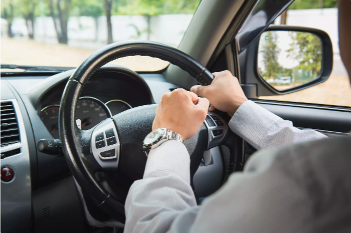 Awas Ribut! 3 Etika Klakson Yang Sering Terlupa