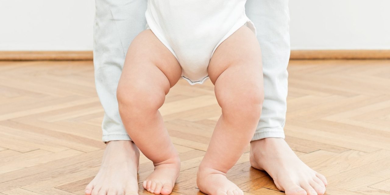 Kaki Anak Melengkung? Coba Cek Asupan Vitamin Dnya