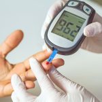 Mau Puasa Lancar? Cek Gula Darah Dulu, Yuk