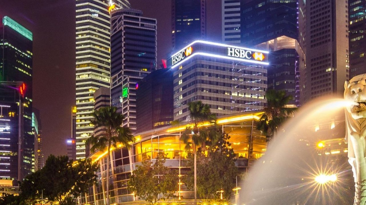 Standar Baru Singapura: Ekspat Wajib Gaji Rp79 Juta