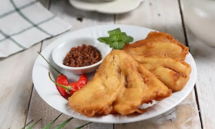 Trik Pisang Roa: Renyah & Pedasnya Pas!