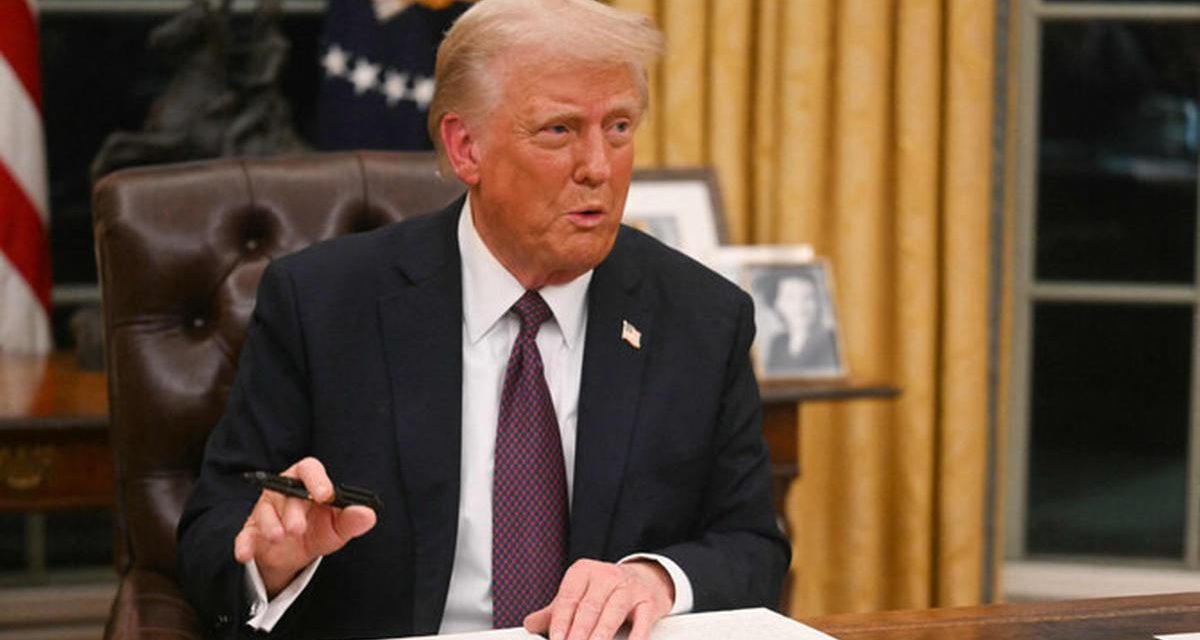 Trump “Pukul” Kanada: Tarif Impor 35% Resmi Berlaku!