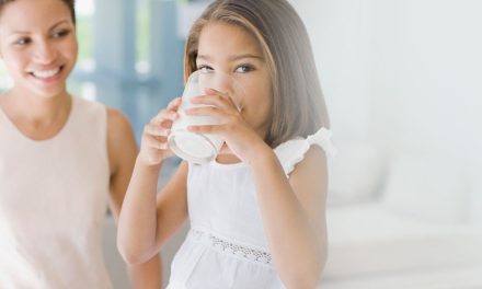 Cara Cerdik Atasi Anak Yang Mogok Minum Susu
