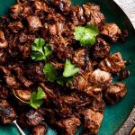 Cara Masak Daging Kambing Biar Gak Alot, Ternyata Simpel!