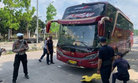 Jangan Asal Telolet! Ini Aturan Main Pakai Klakson Di Jalan