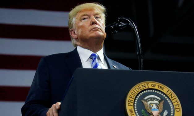 Trump Hapus Aturan Emisi, Warisan Obama Berakhir
