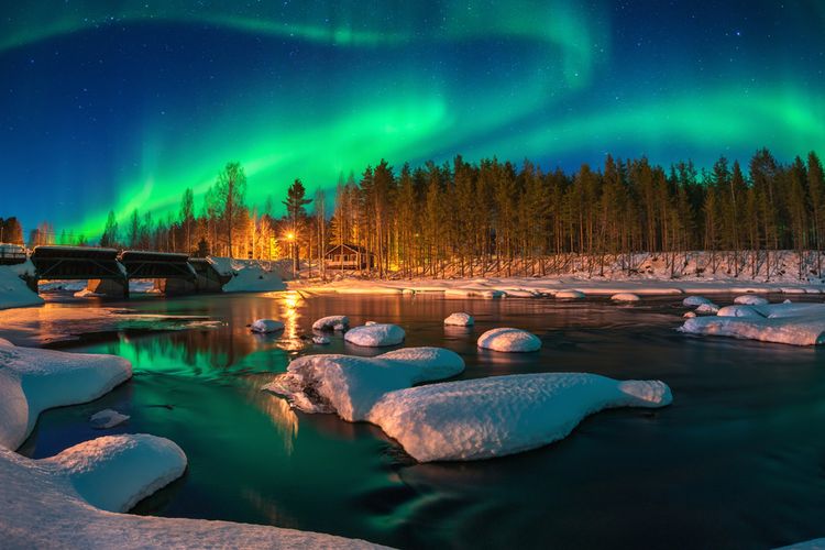 Rahasia Langit: Kenapa Aurora Punya Banyak Warna?
